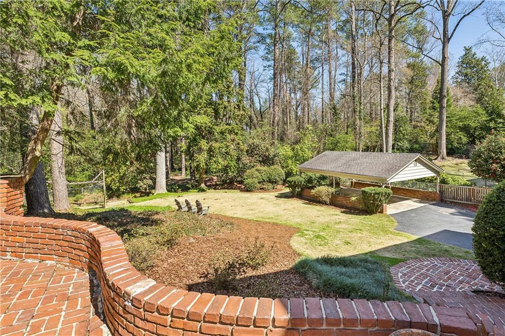 954 Winall Down Road NE