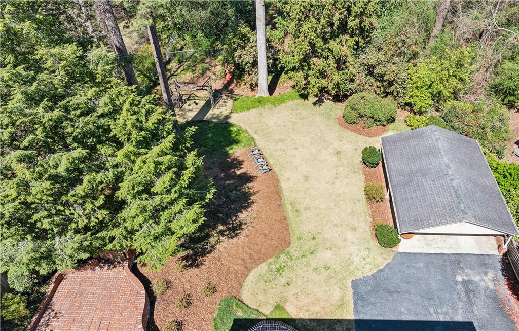 954 Winall Down Road NE