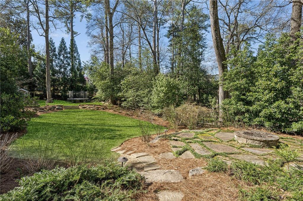 185 E Wesley Road NE