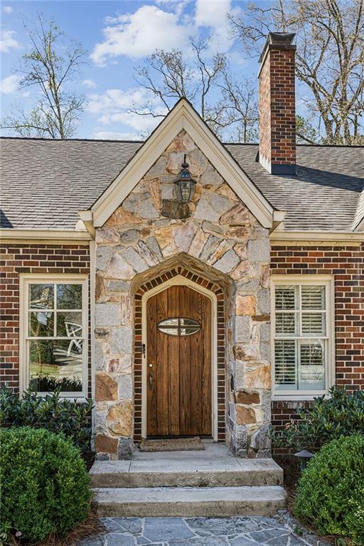 185 E Wesley Road NE