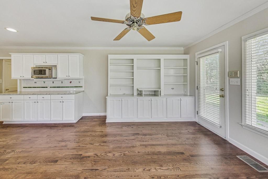 2984 Westminster Circle