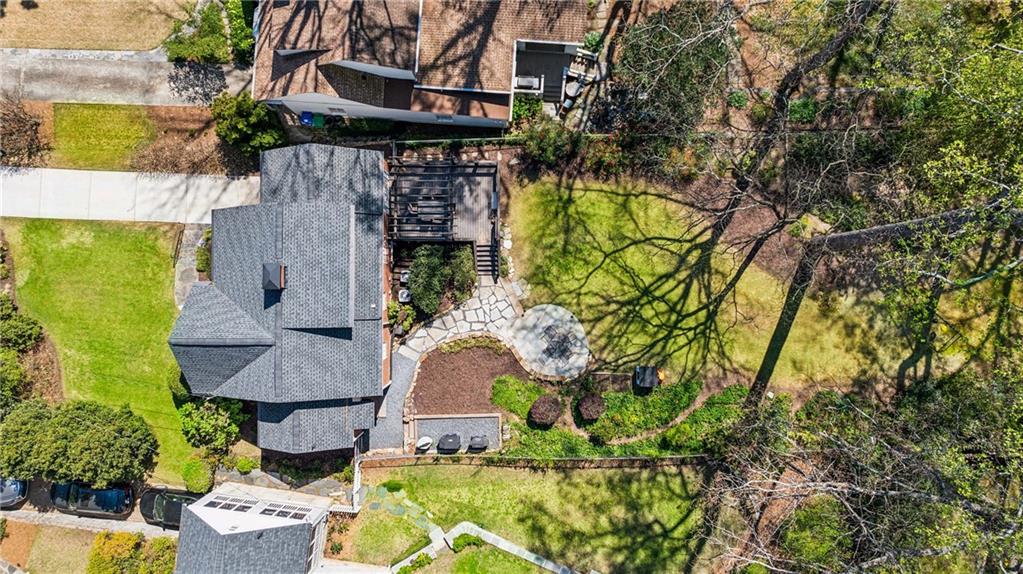 532 Princeton Way NE