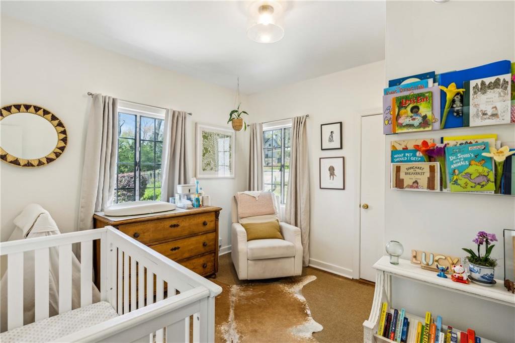 532 Princeton Way NE