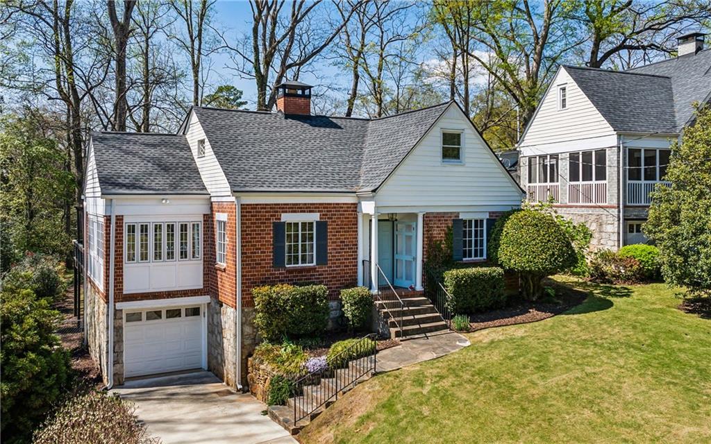 532 Princeton Way NE