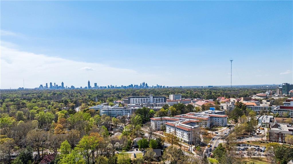 532 Princeton Way NE