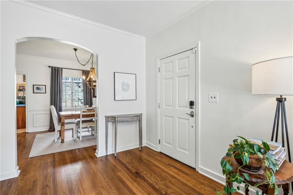 532 Princeton Way NE