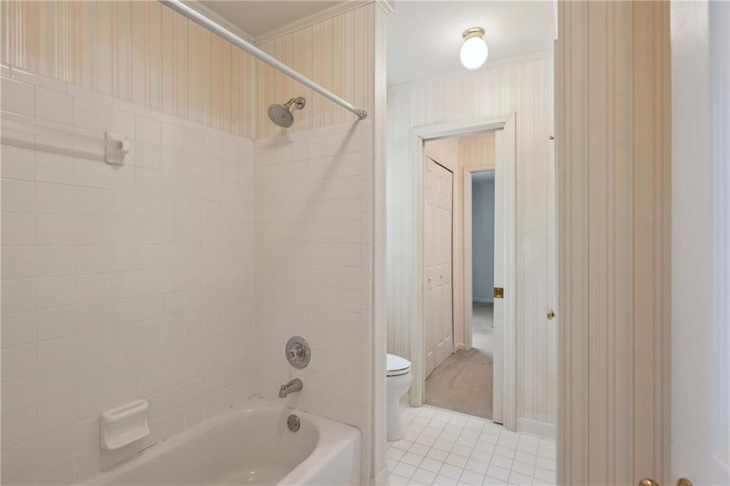 1244 Newbridge Trace NE