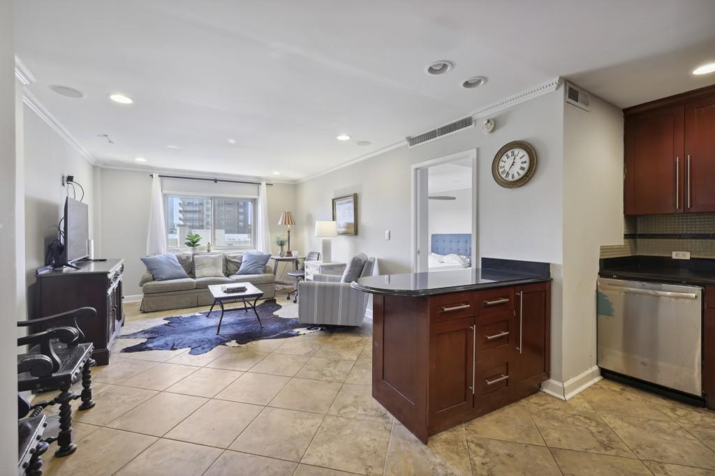 2285 Peachtree Road NE Unit 1207