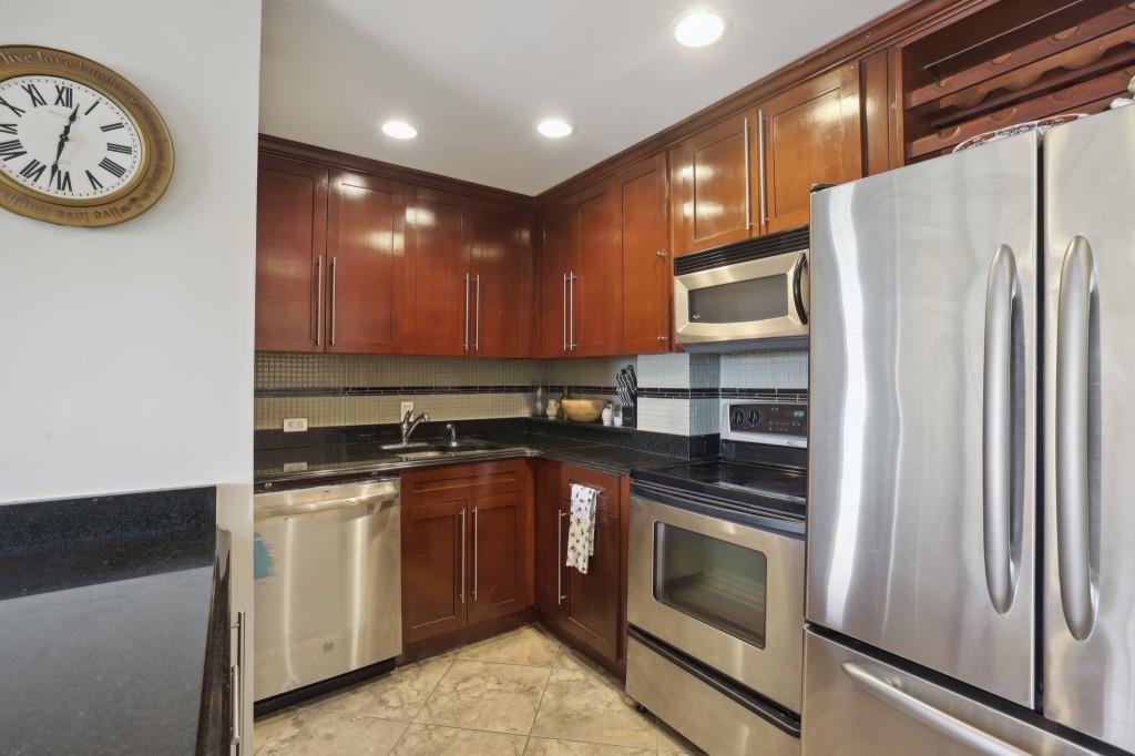 2285 Peachtree Road NE Unit 1207