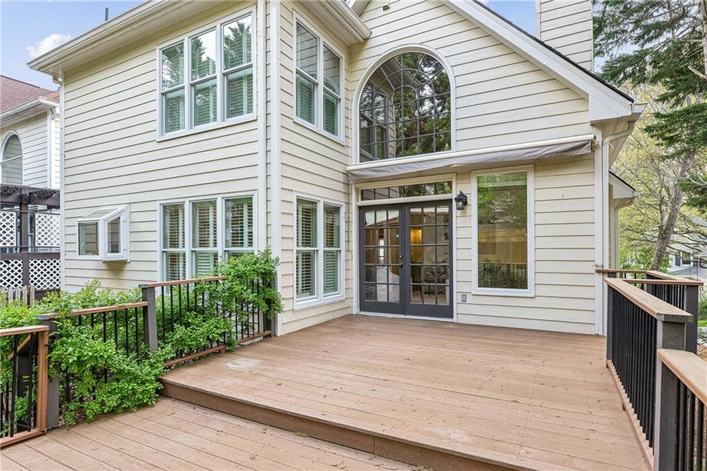 2314 Attaway Walk NE