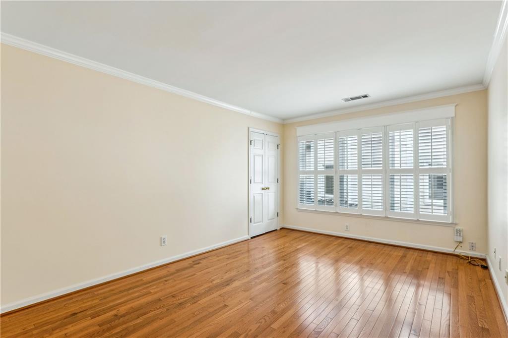 2314 Attaway Walk NE