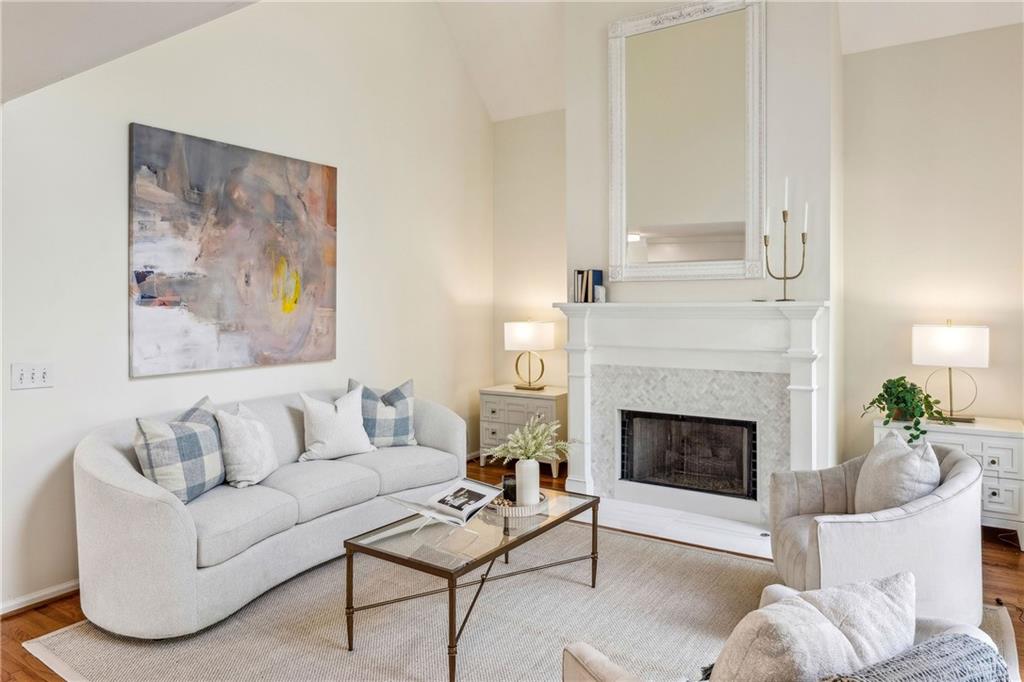 2314 Attaway Walk NE