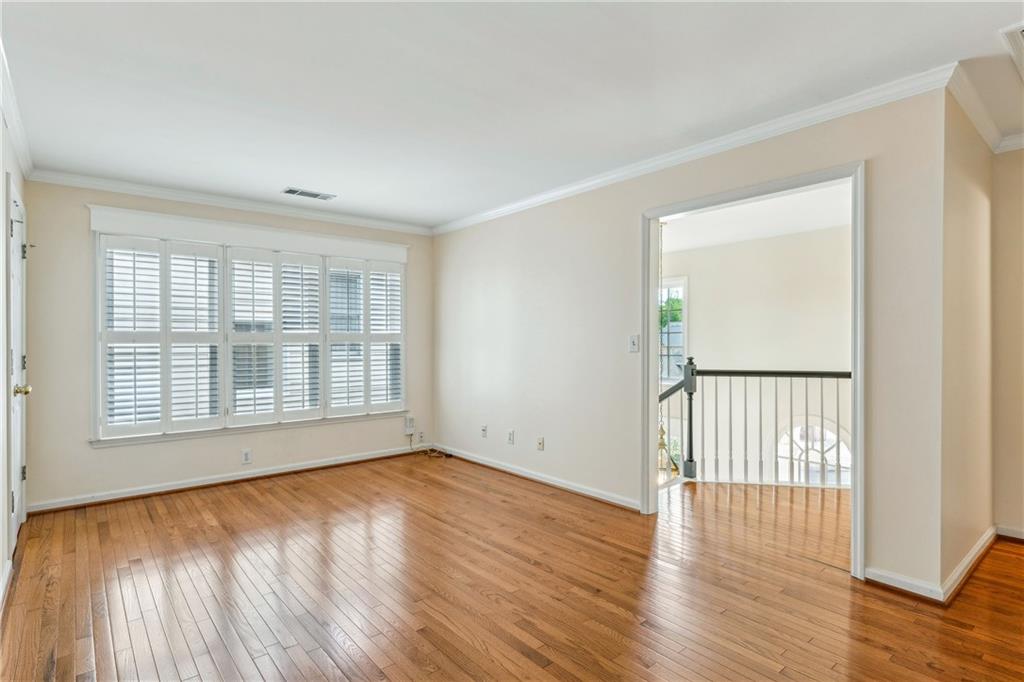 2314 Attaway Walk NE