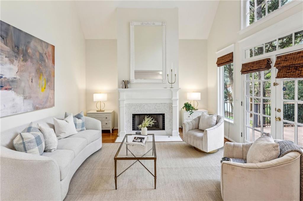 2314 Attaway Walk NE