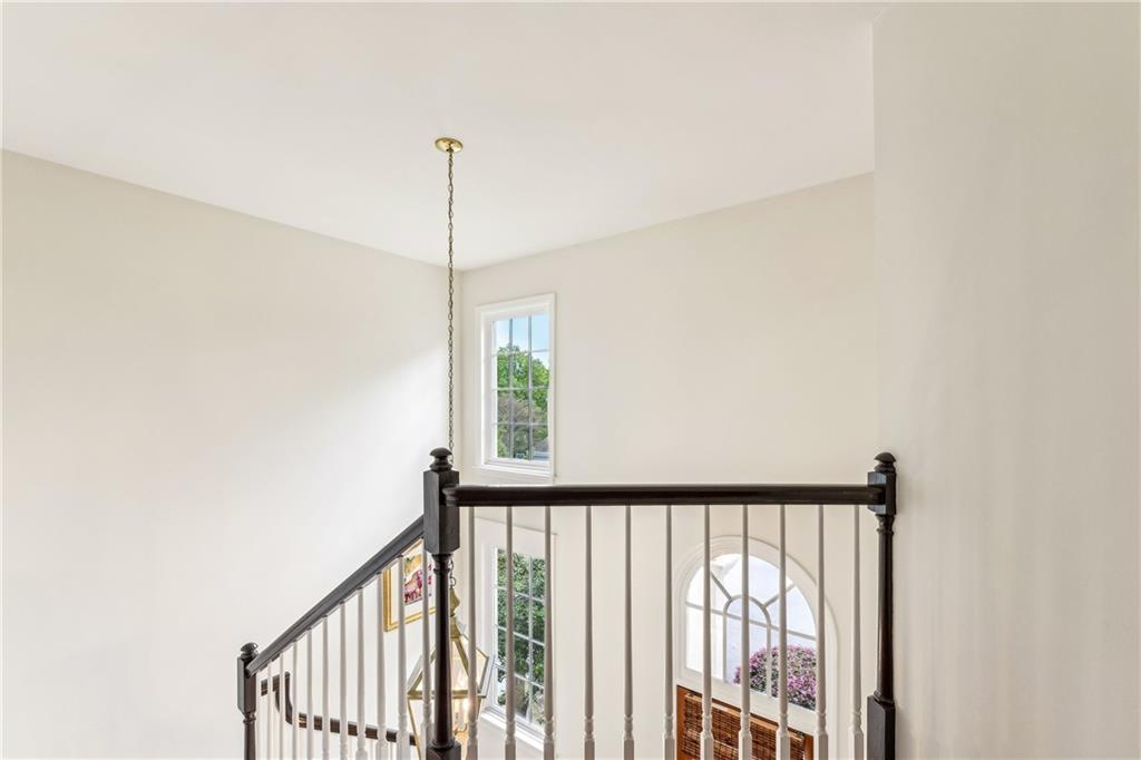 2314 Attaway Walk NE