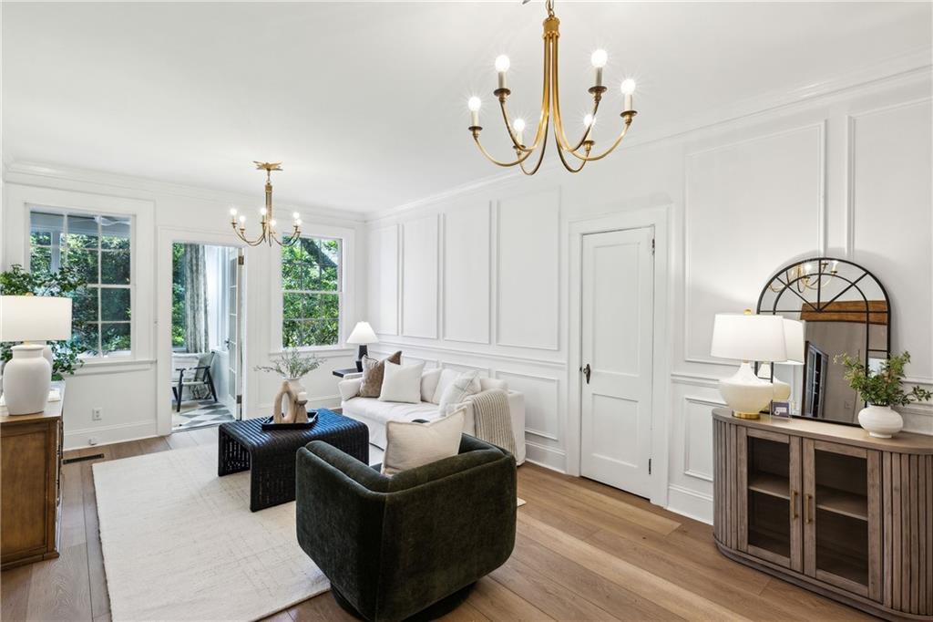 21 Peachtree Memorial Drive NW Unit 12