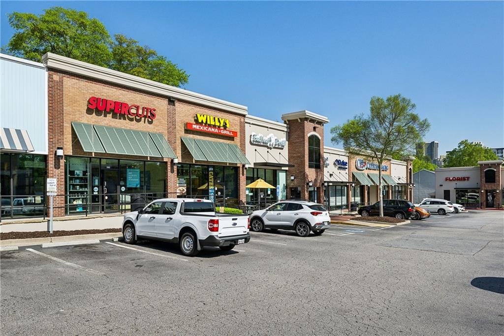 21 Peachtree Memorial Drive NW Unit 12