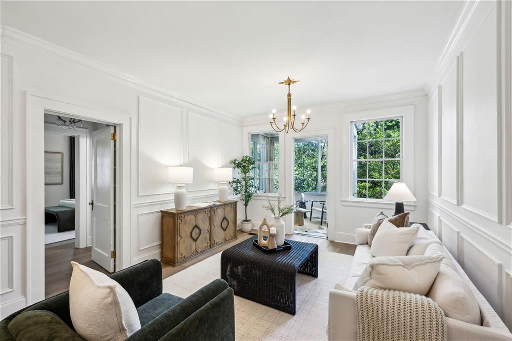 21 Peachtree Memorial Drive NW Unit 12