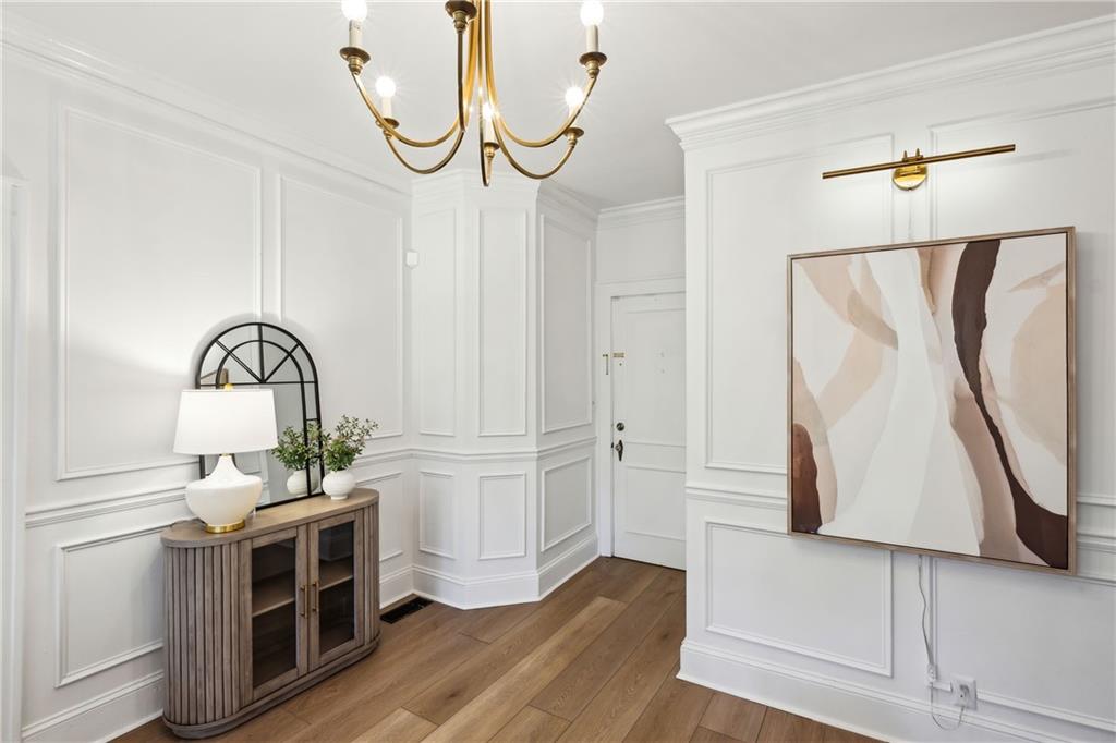 21 Peachtree Memorial Drive NW Unit 12