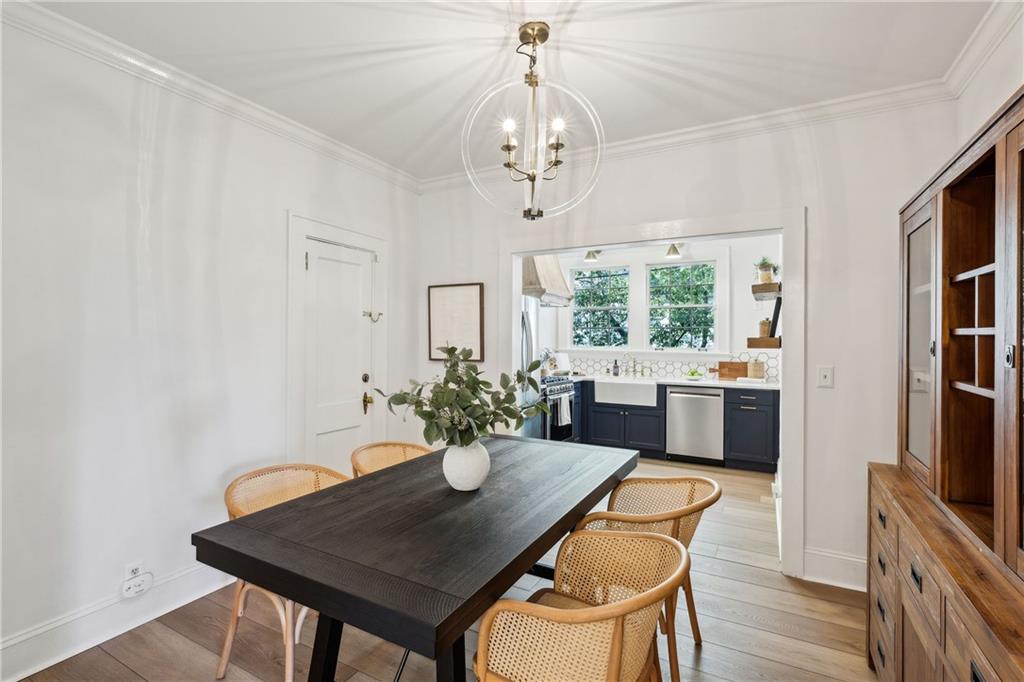 21 Peachtree Memorial Drive NW Unit 12