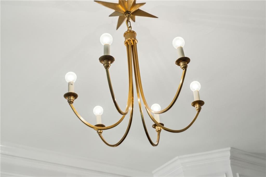 21 Peachtree Memorial Drive NW Unit 12