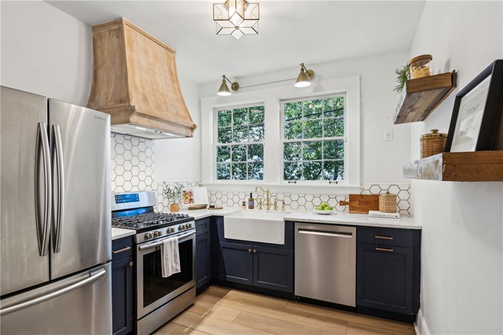 21 Peachtree Memorial Drive NW Unit 12