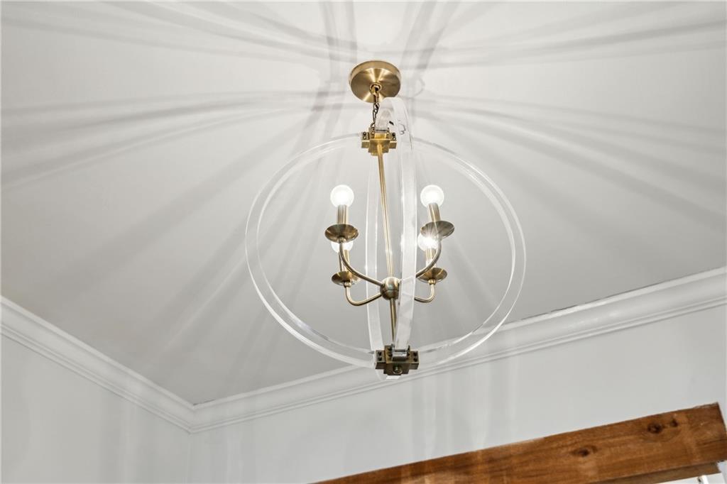 21 Peachtree Memorial Drive NW Unit 12