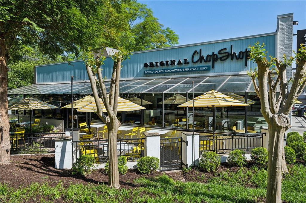 21 Peachtree Memorial Drive NW Unit 12