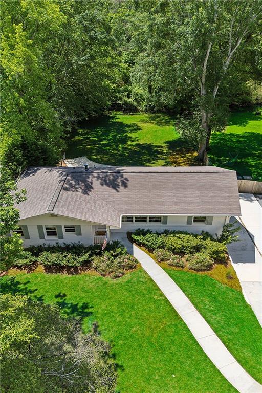 389 Valley Brook Drive NE