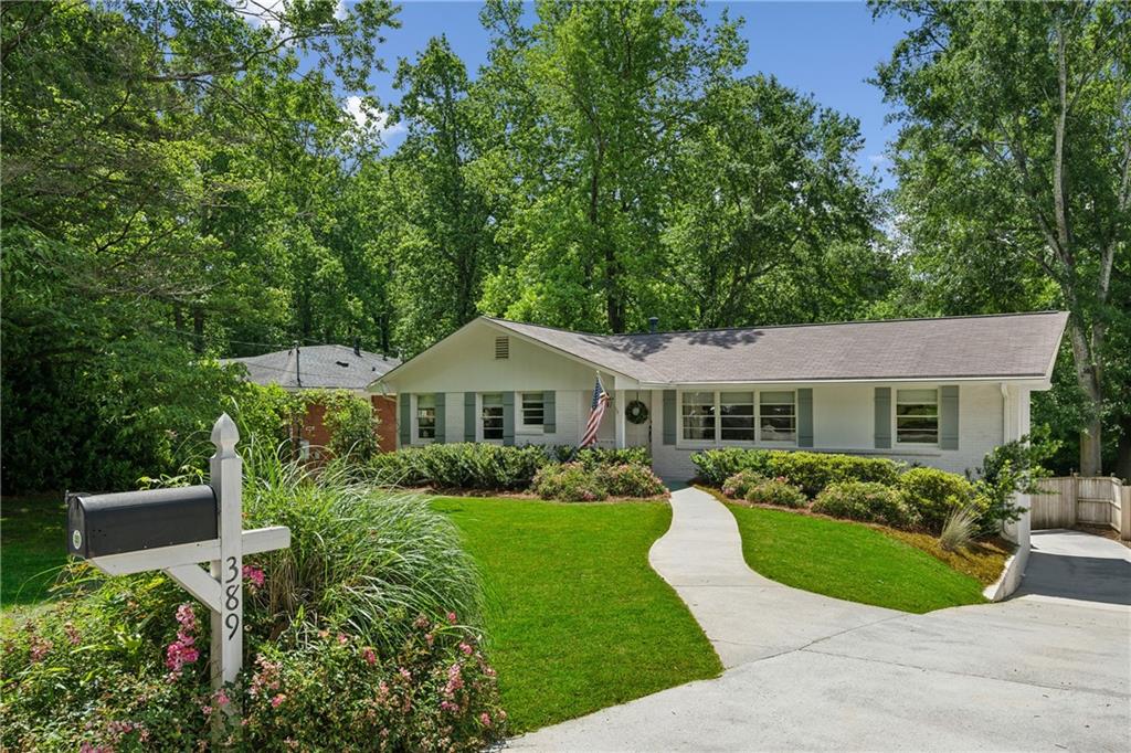 389 Valley Brook Drive NE