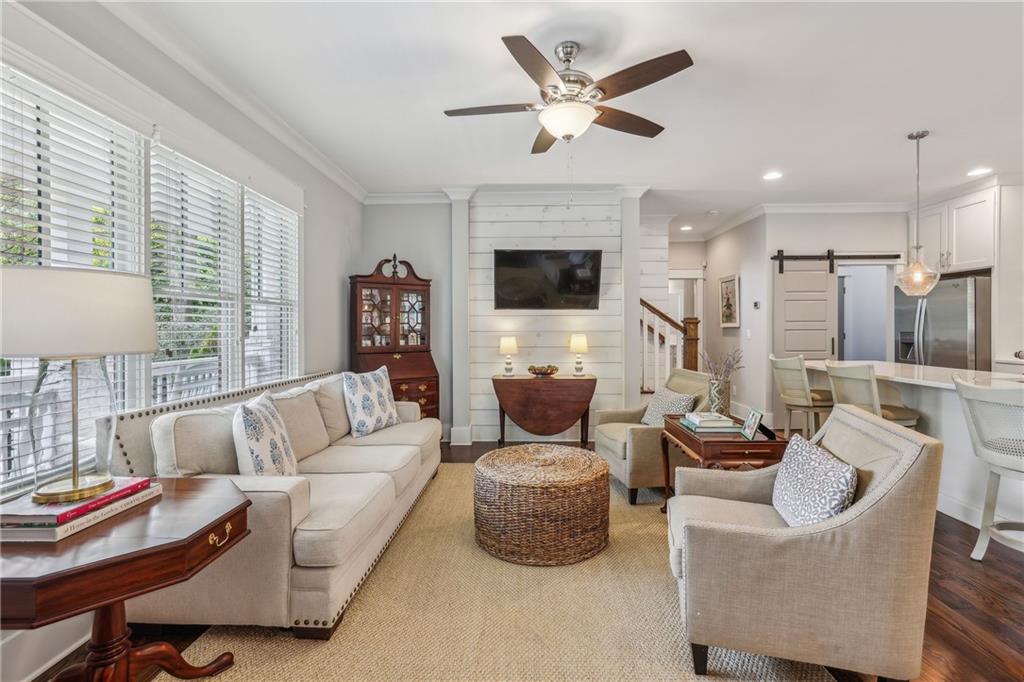 1282 Fairhill Lane NE