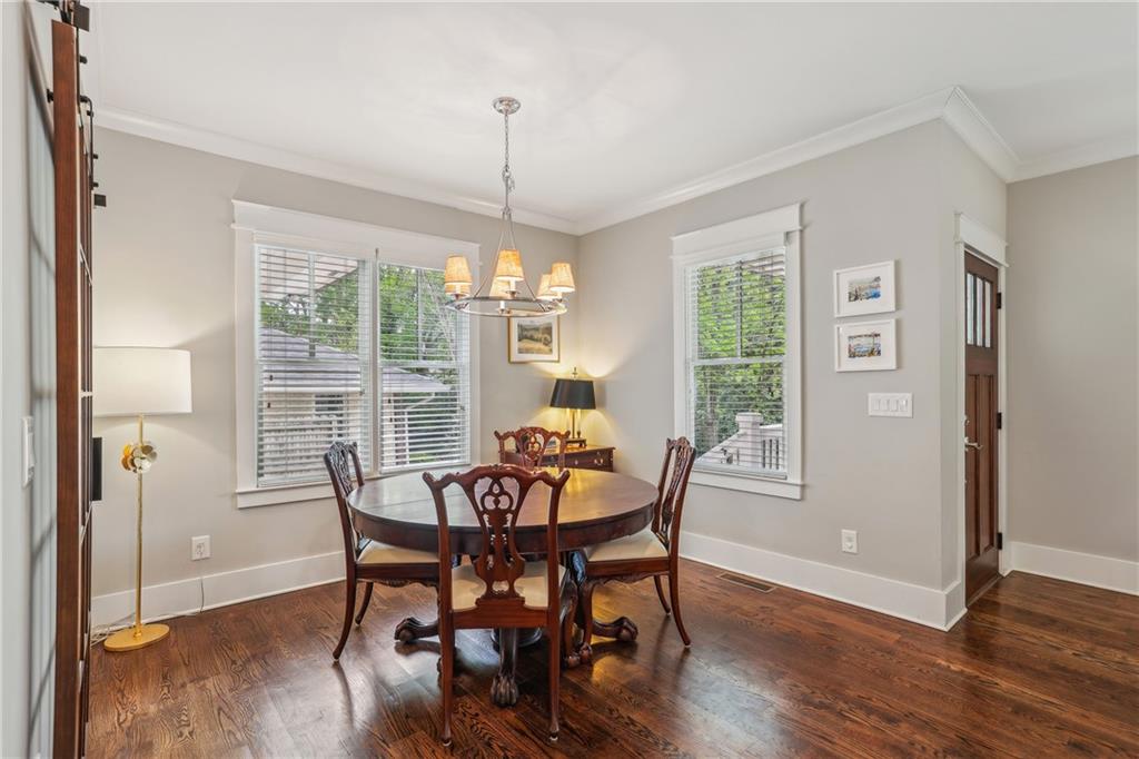 1282 Fairhill Lane NE