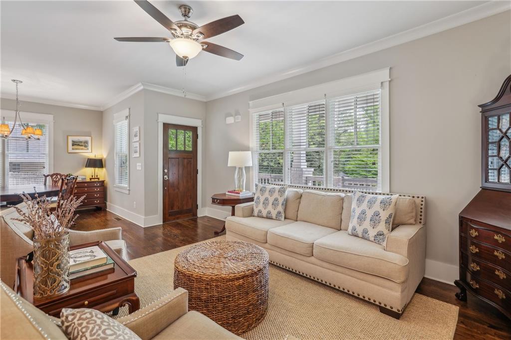 1282 Fairhill Lane NE