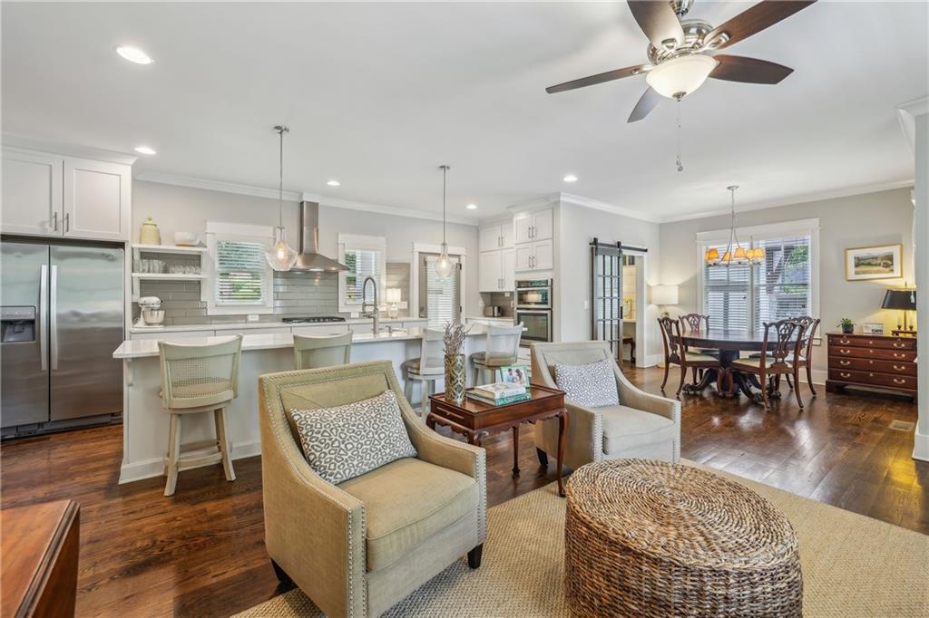 1282 Fairhill Lane NE