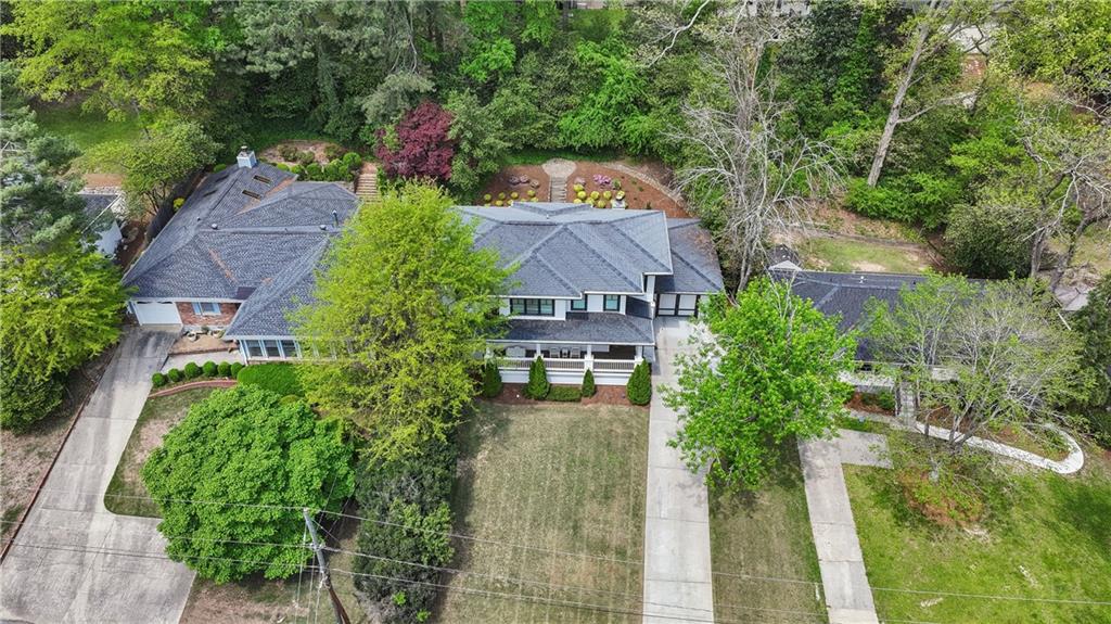 1282 Fairhill Lane NE