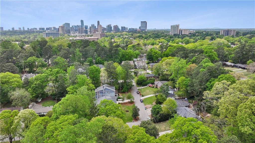 1282 Fairhill Lane NE