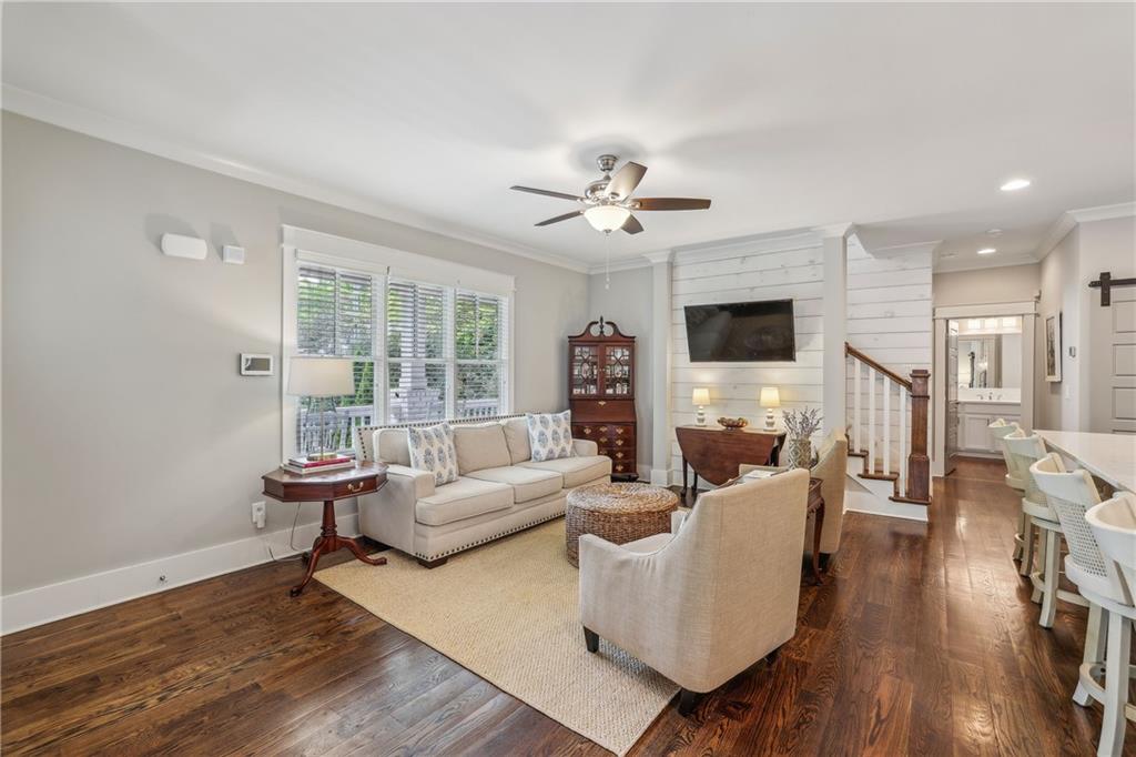 1282 Fairhill Lane NE