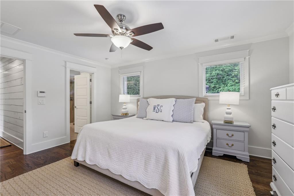 1282 Fairhill Lane NE