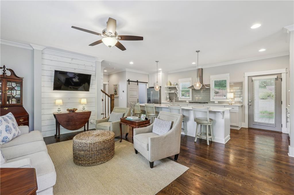 1282 Fairhill Lane NE