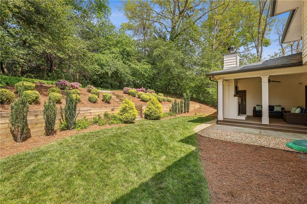 1282 Fairhill Lane NE