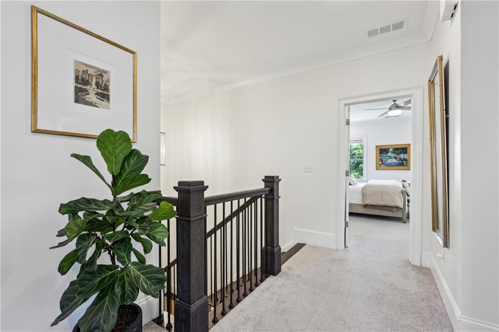 476 Springer Bend NW