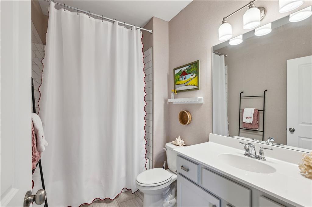 476 Springer Bend NW