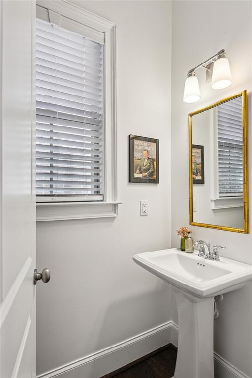 476 Springer Bend NW