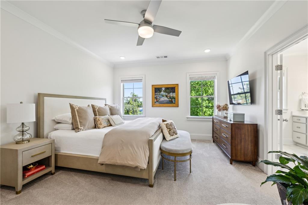 476 Springer Bend NW