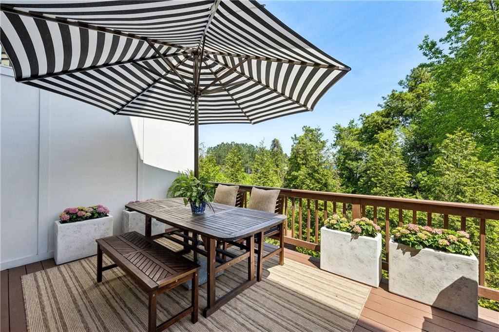 476 Springer Bend NW