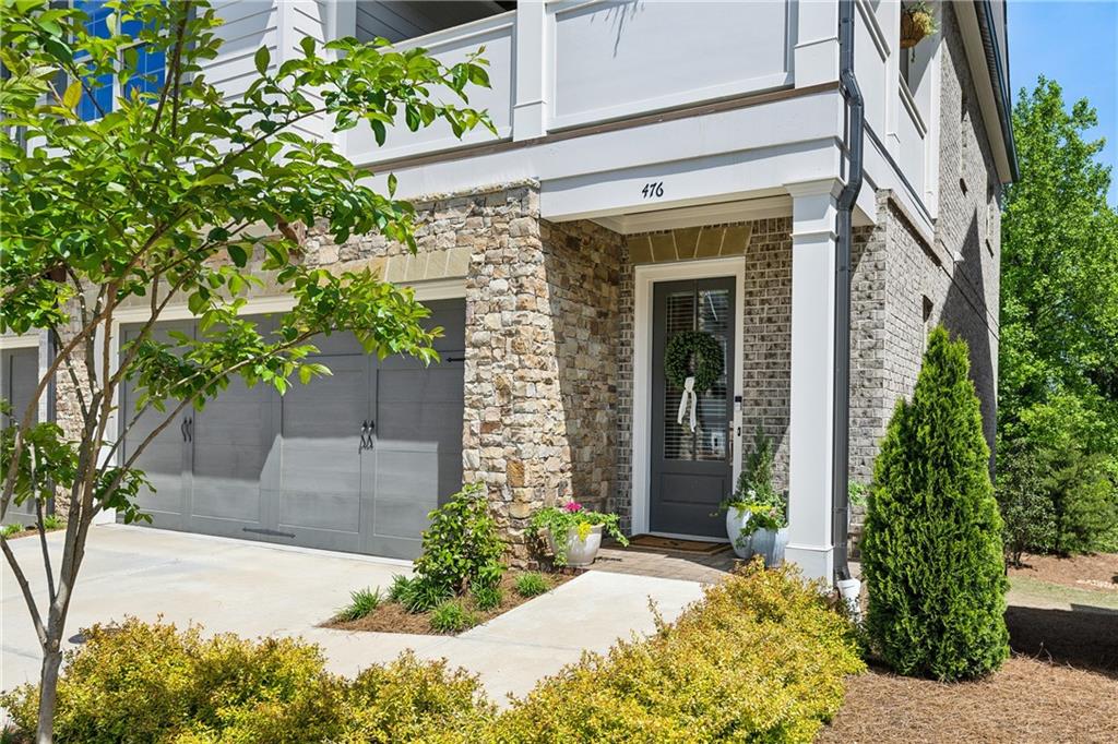 476 Springer Bend NW