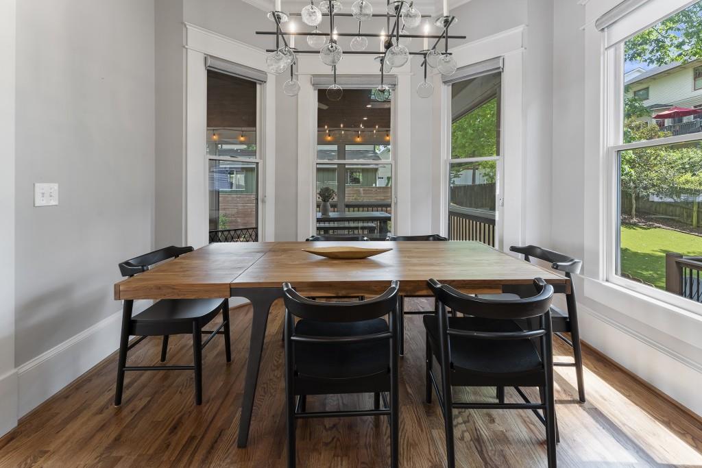 3253 Cates Avenue NE