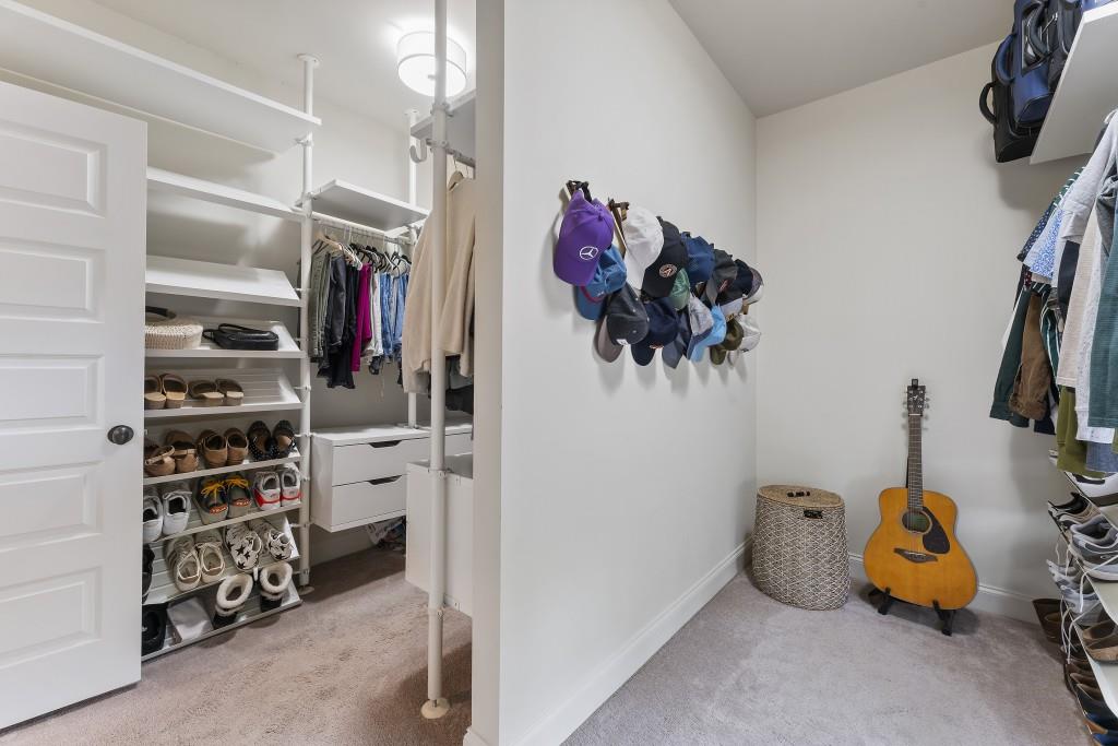 3253 Cates Avenue NE