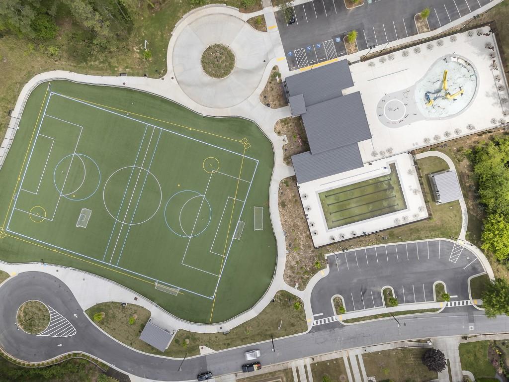 3253 Cates Avenue NE