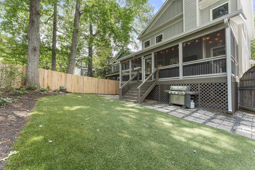 3253 Cates Avenue NE